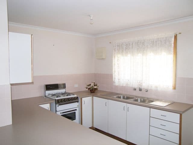 3 Langbein Court, GAWLER WEST SA 5118, Gawler West - Thumbnail 3