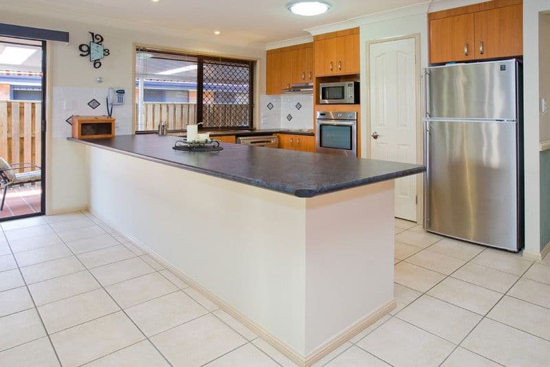 SPRINGFIELD LAKES QLD 4300, Springfield Lakes - Thumbnail 2