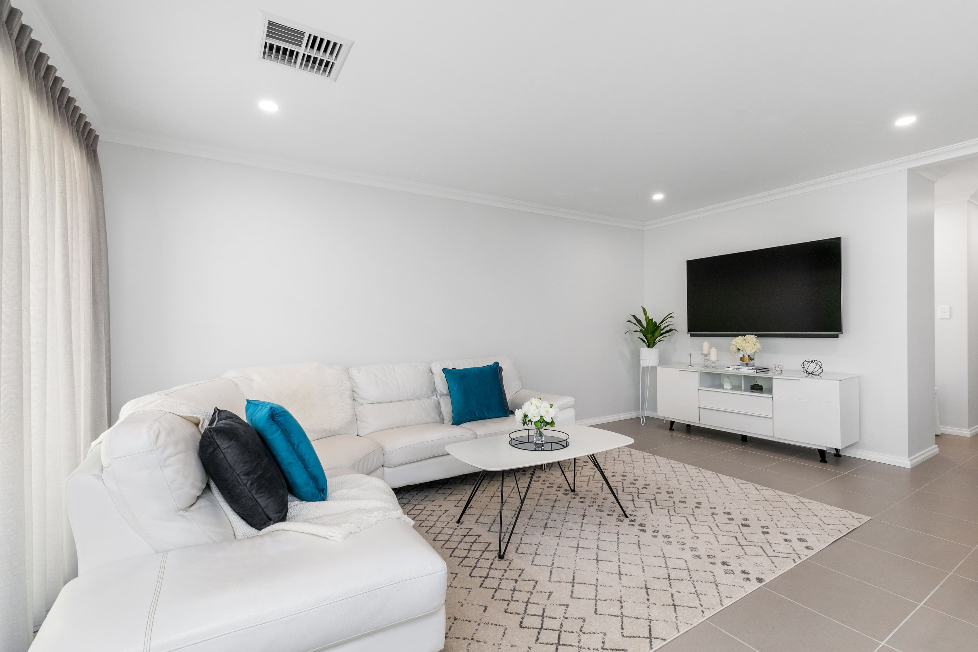 101 Bethwyn Circuit, Madeley WA 6065, Madeley - Thumbnail 7