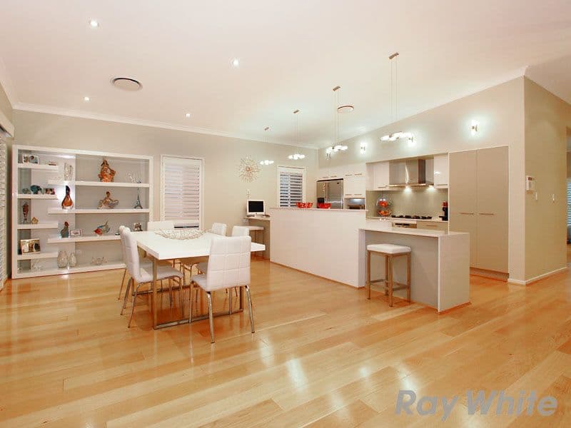 86 Petrie Crescent, ASPLEY QLD 4034, Aspley - Thumbnail 3