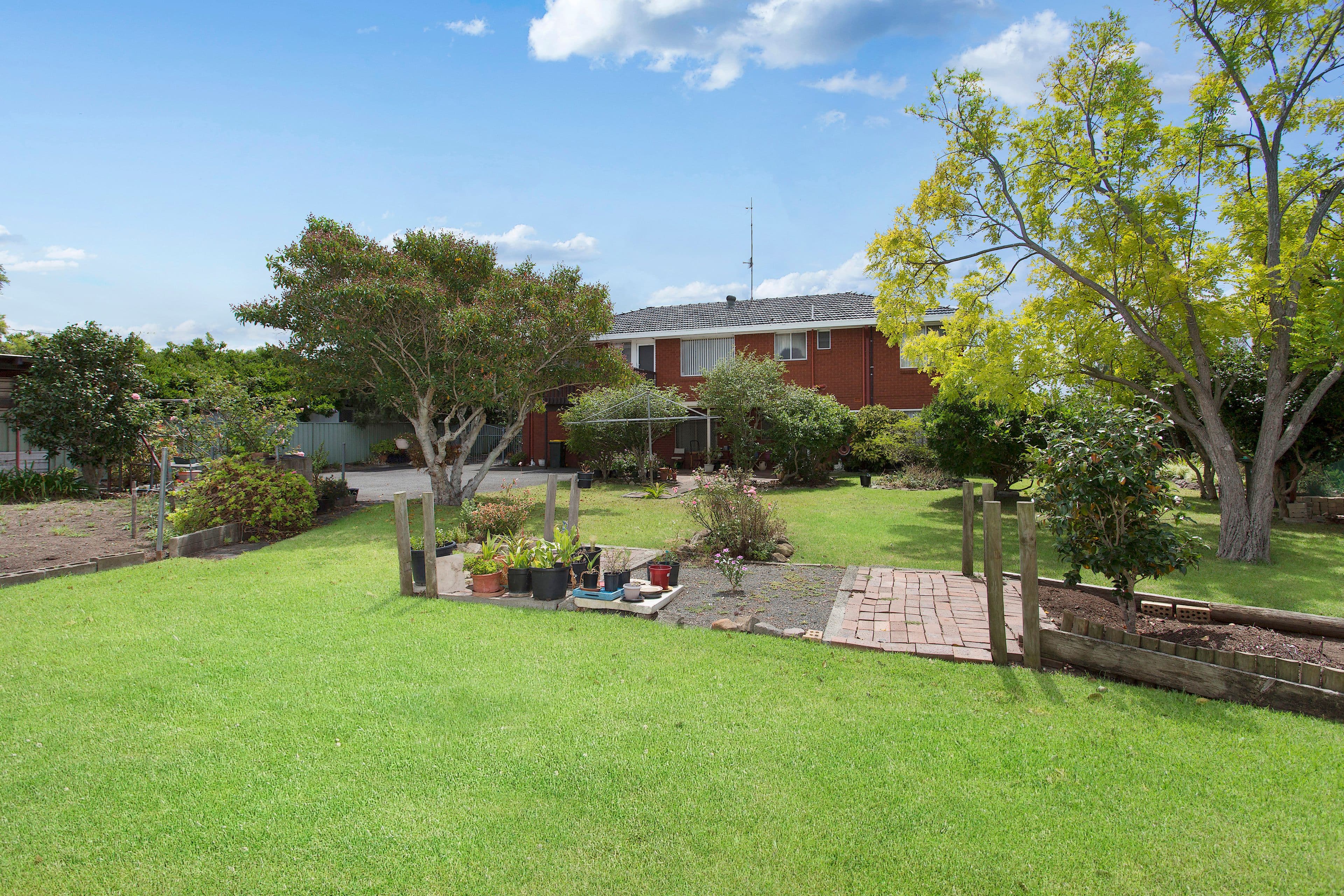 27 Tripoli Way, Albion Park - Thumbnail 2