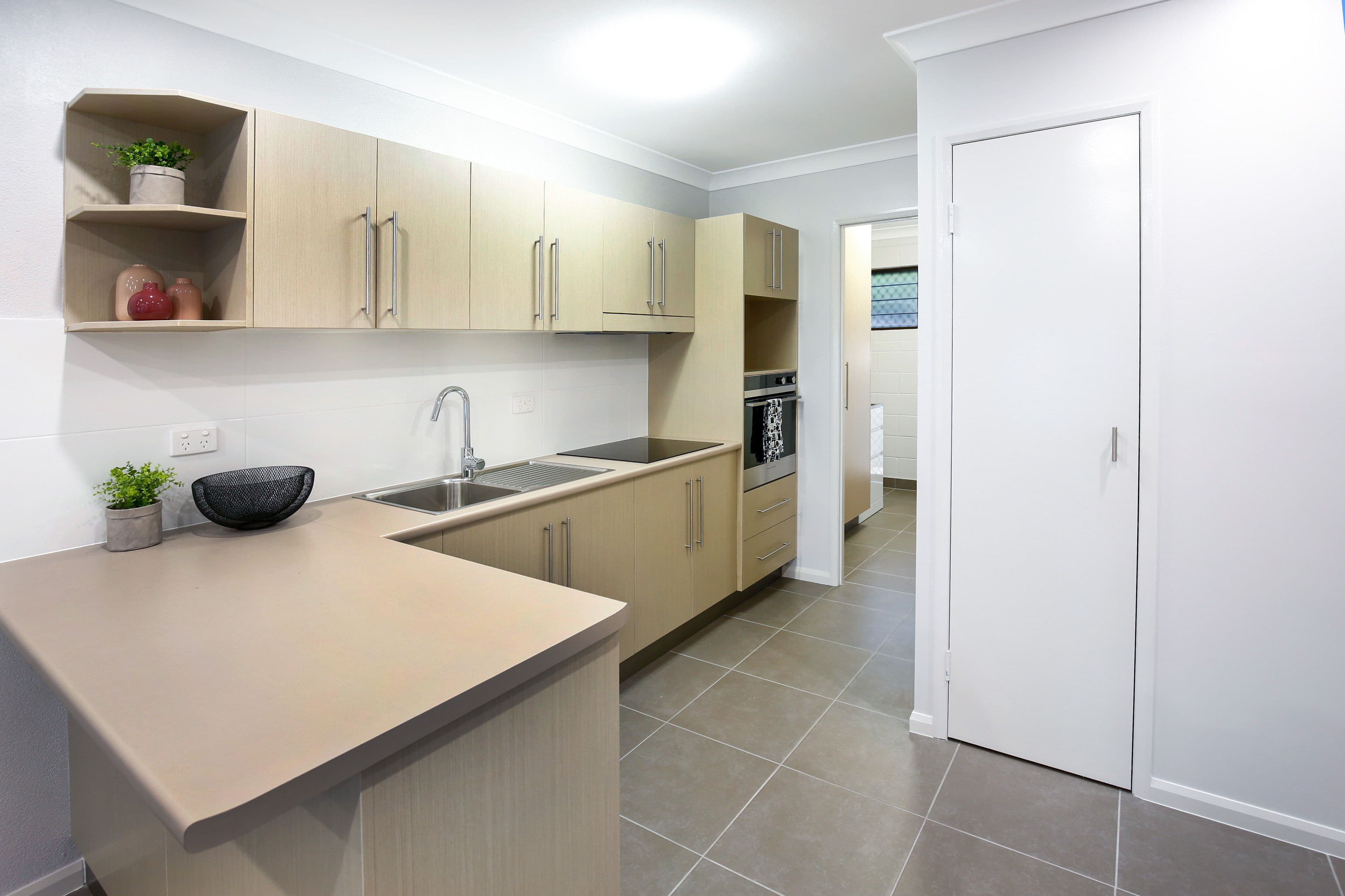 54 Lowth Street, Rosslea QLD 4812, Rosslea - Thumbnail 2