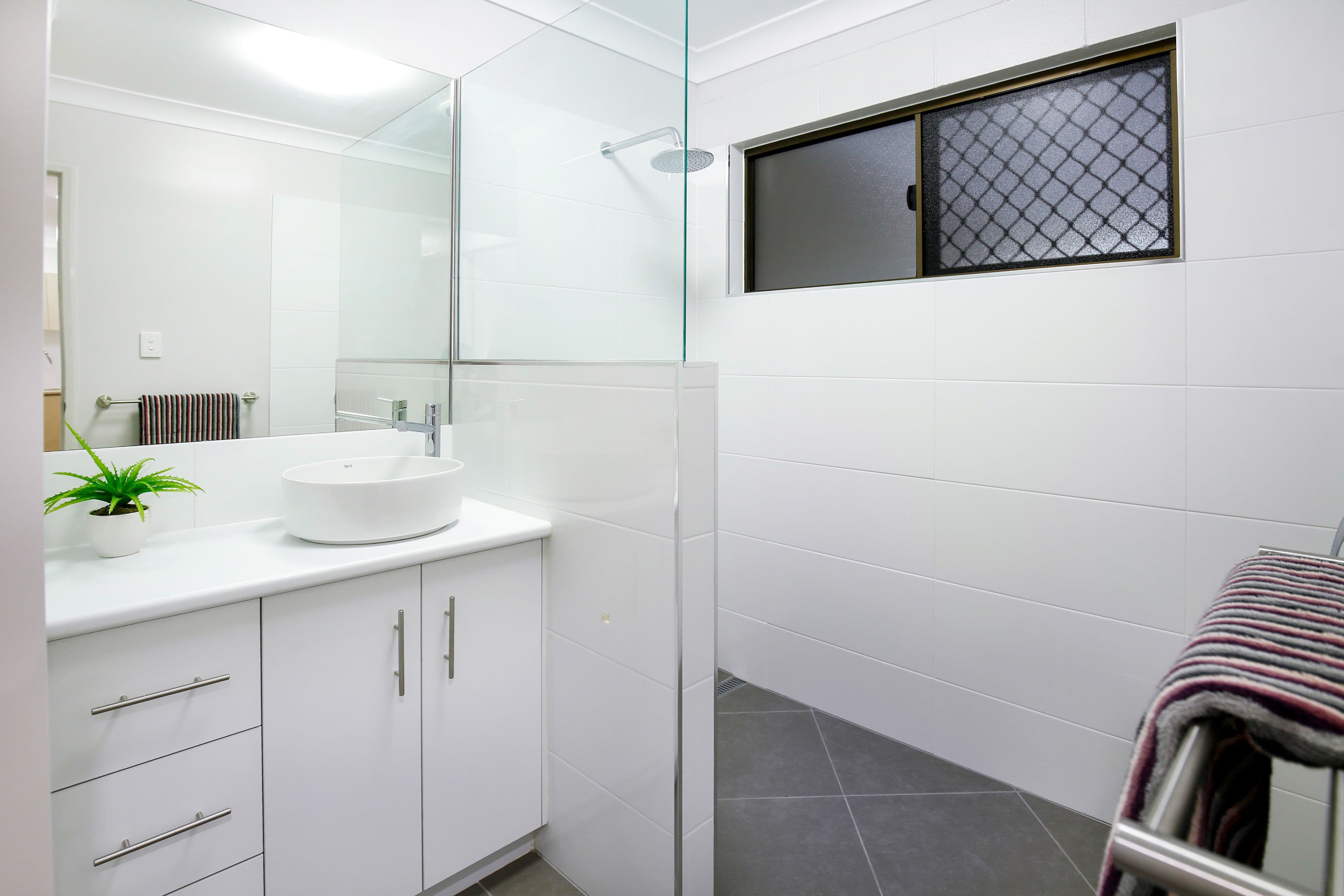 54 Lowth Street, Rosslea QLD 4812, Rosslea - Thumbnail 6
