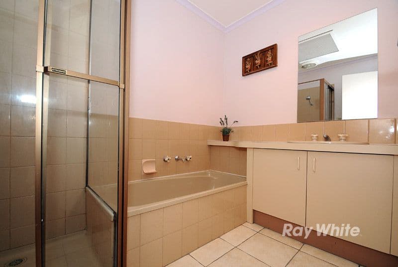 41 Brett Drive, KEYSBOROUGH VIC 3173, Keysborough - Thumbnail 5