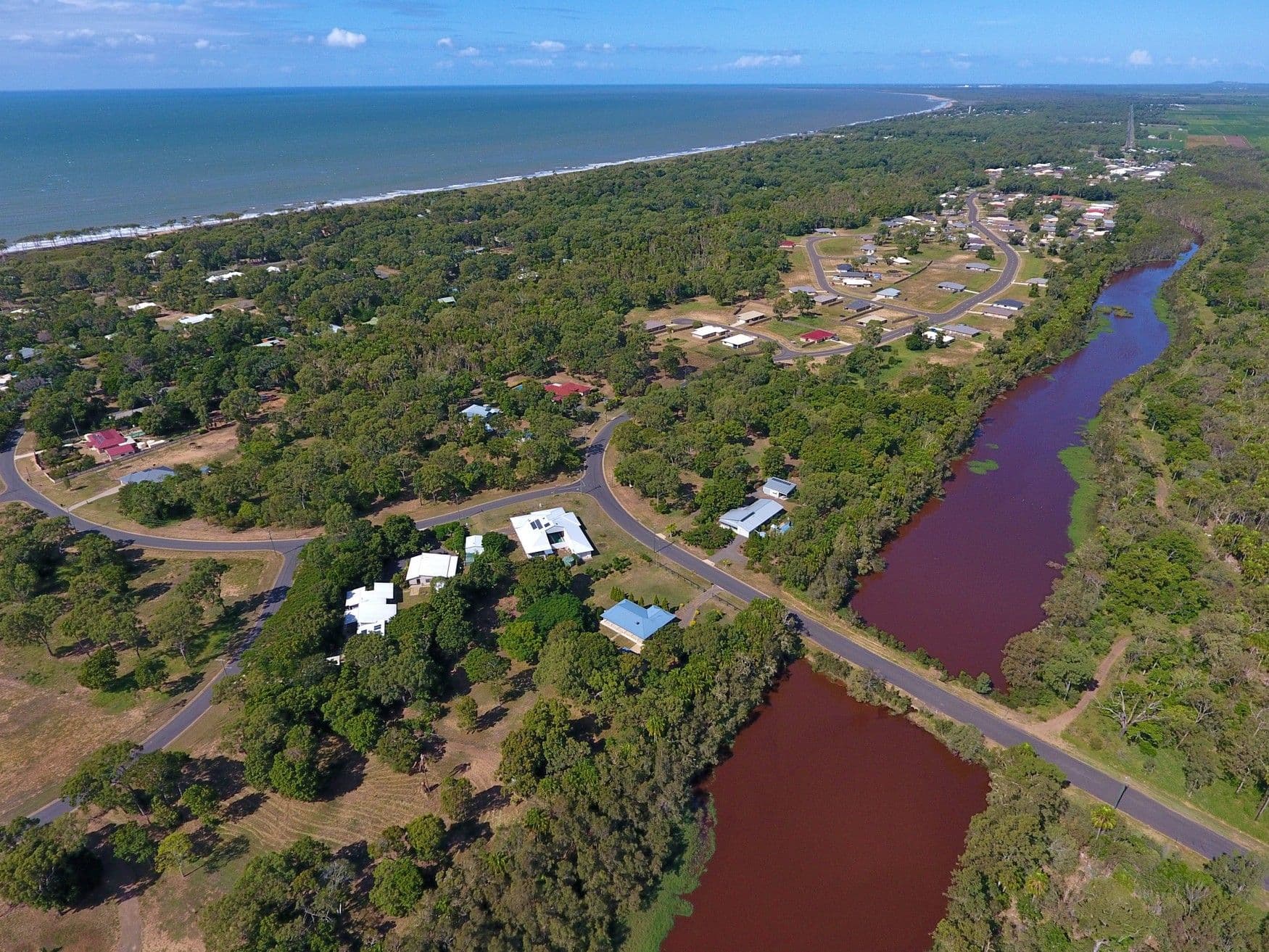 46 Kingfisher Crescent, Moore Park Beach QLD 4670, Moore Park Beach - Thumbnail 3