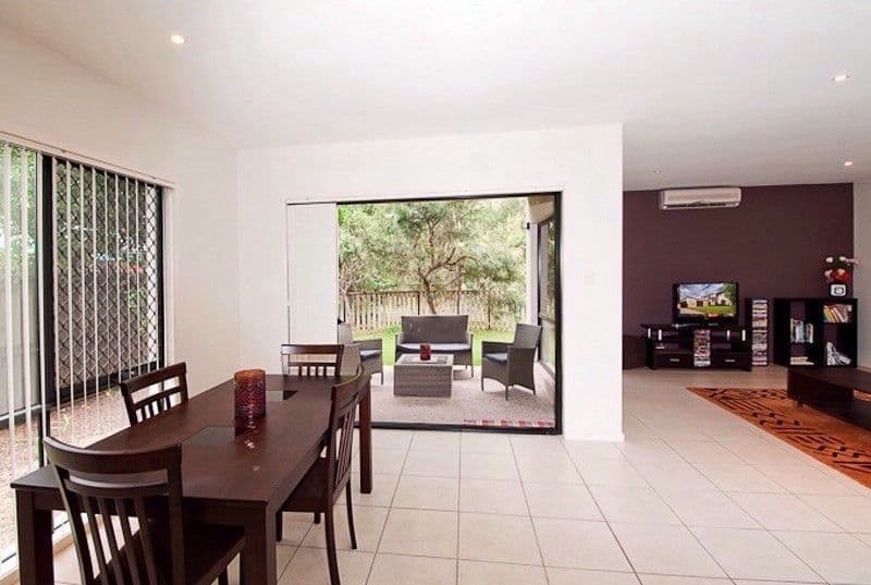 18 McPherson Road, SINNAMON PARK QLD 4073, Sinnamon Park - Thumbnail 7