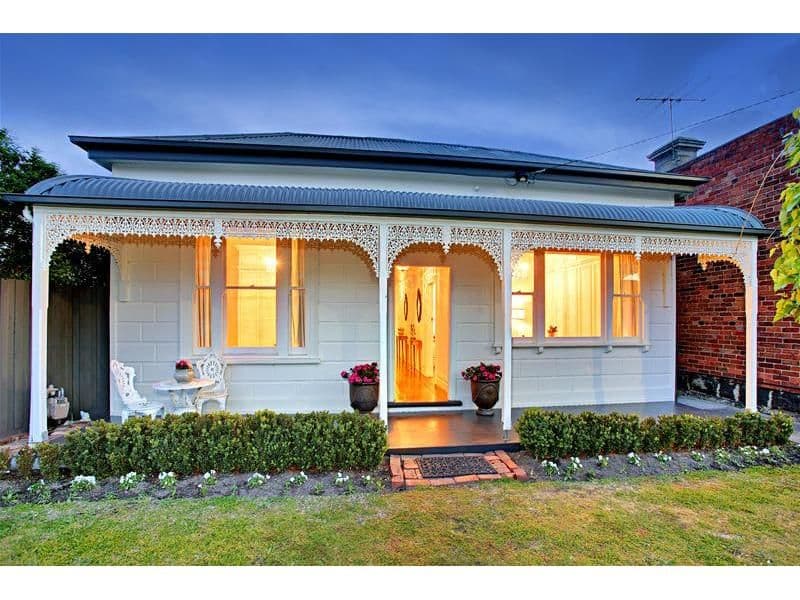 33 Hunter Street, BRUNSWICK WEST VIC 3055, Brunswick West - Image 1