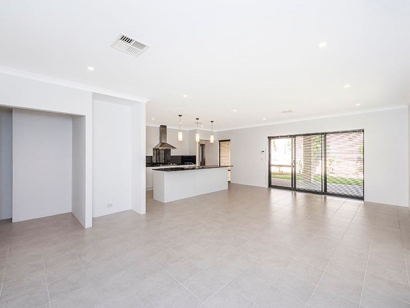 50 Campolina Avenue, Baldivis WA 6171, Baldivis - Thumbnail 7