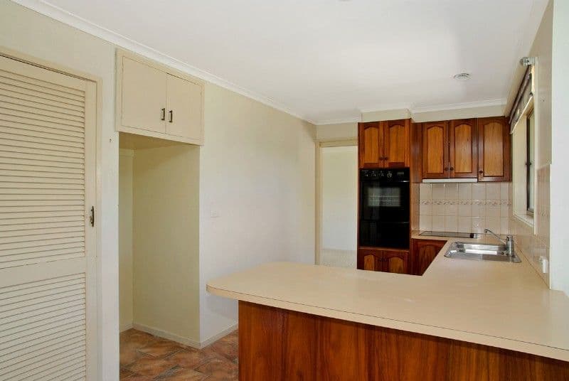 6 Armitage Court, BELMONT VIC 3216, Belmont - Thumbnail 6