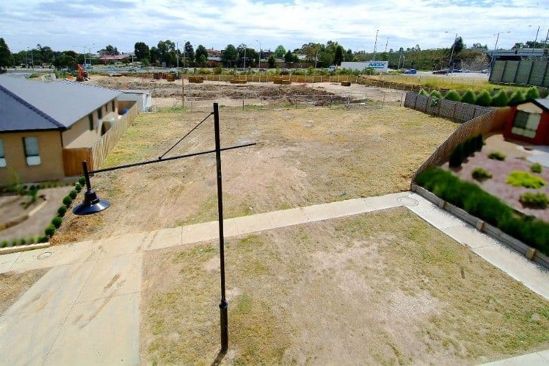 3 Newman Close, BUNDOORA VIC 3083, Bundoora - Thumbnail 2