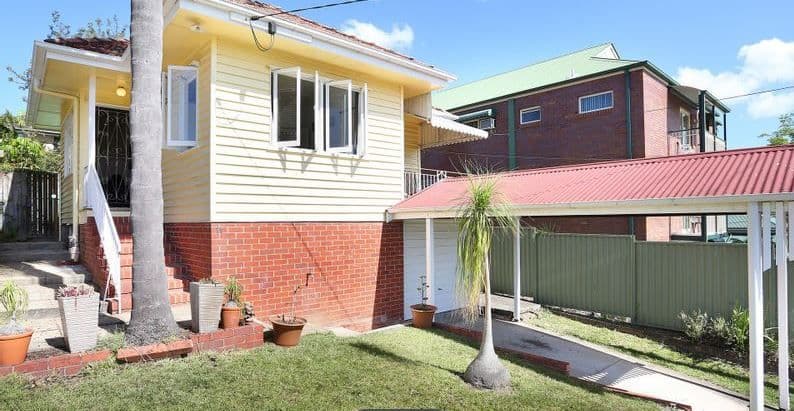 11 Wooloowin Avenue, Wooloowin QLD 4030, Wooloowin - Thumbnail 7