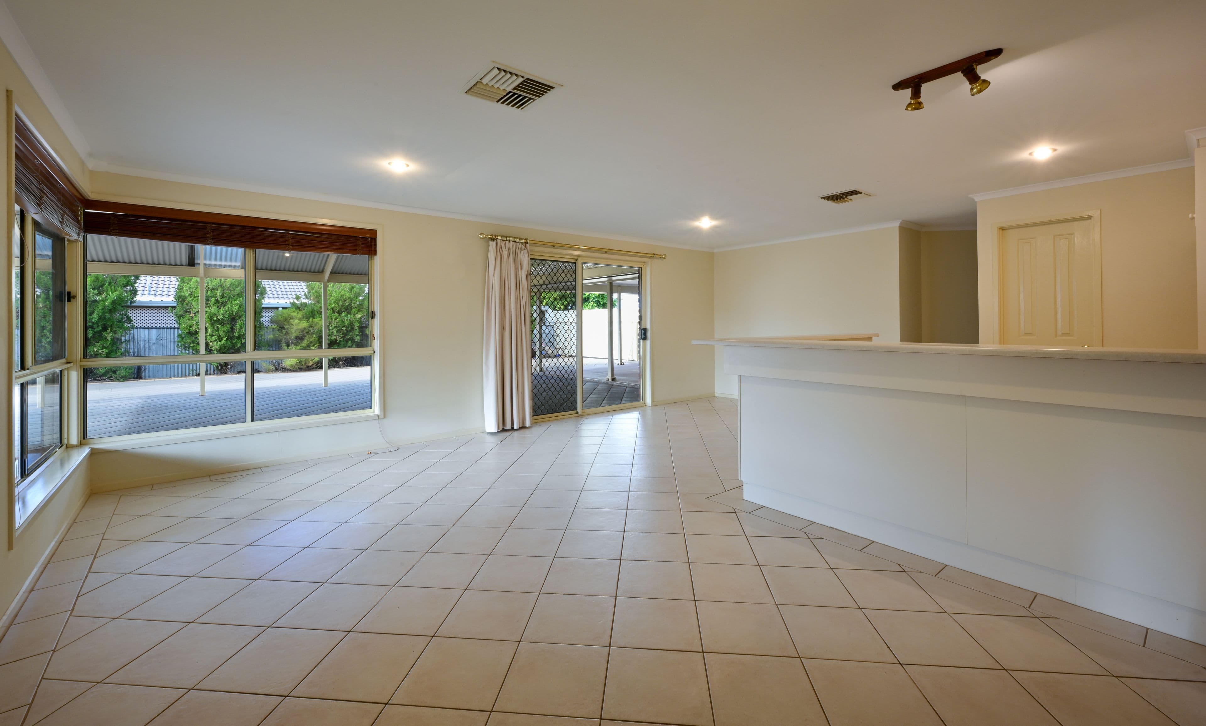 8-10 Ridgeway Avenue, Port Augusta SA 5700, Port Augusta - Thumbnail 4