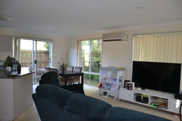 44 Esplanade, Coomera QLD 4209, Coomera - Thumbnail 2