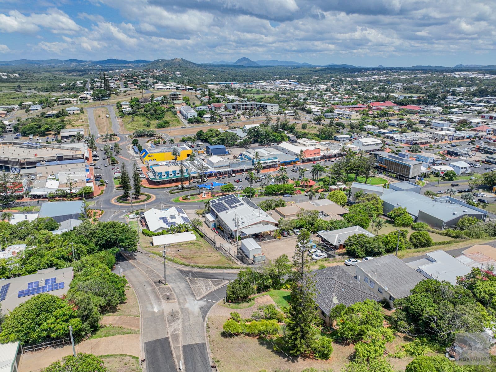 9 Raymond Terrace, Yeppoon QLD 4703, Yeppoon - Thumbnail 4