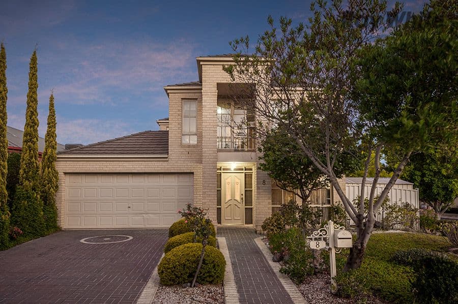 8 Sefton Lane, Caroline Springs VIC 3023, Caroline Springs - Image 1