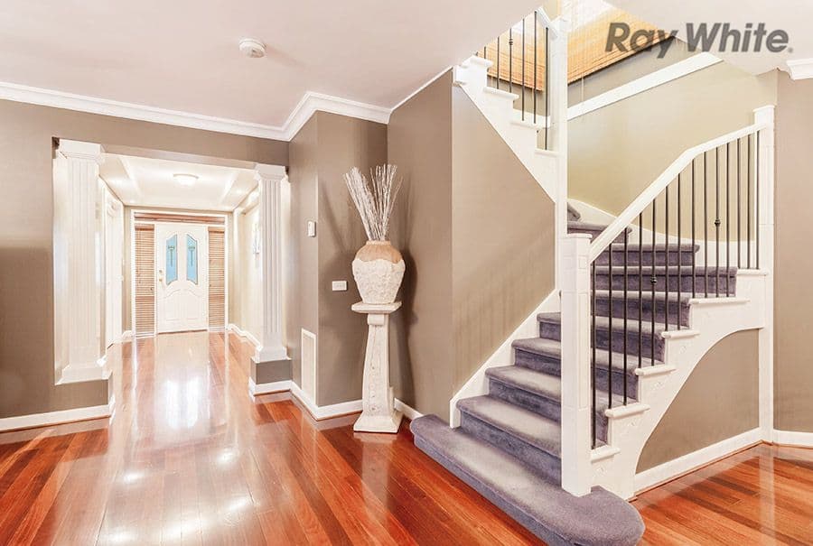 8 Sefton Lane, Caroline Springs VIC 3023, Caroline Springs - Thumbnail 2