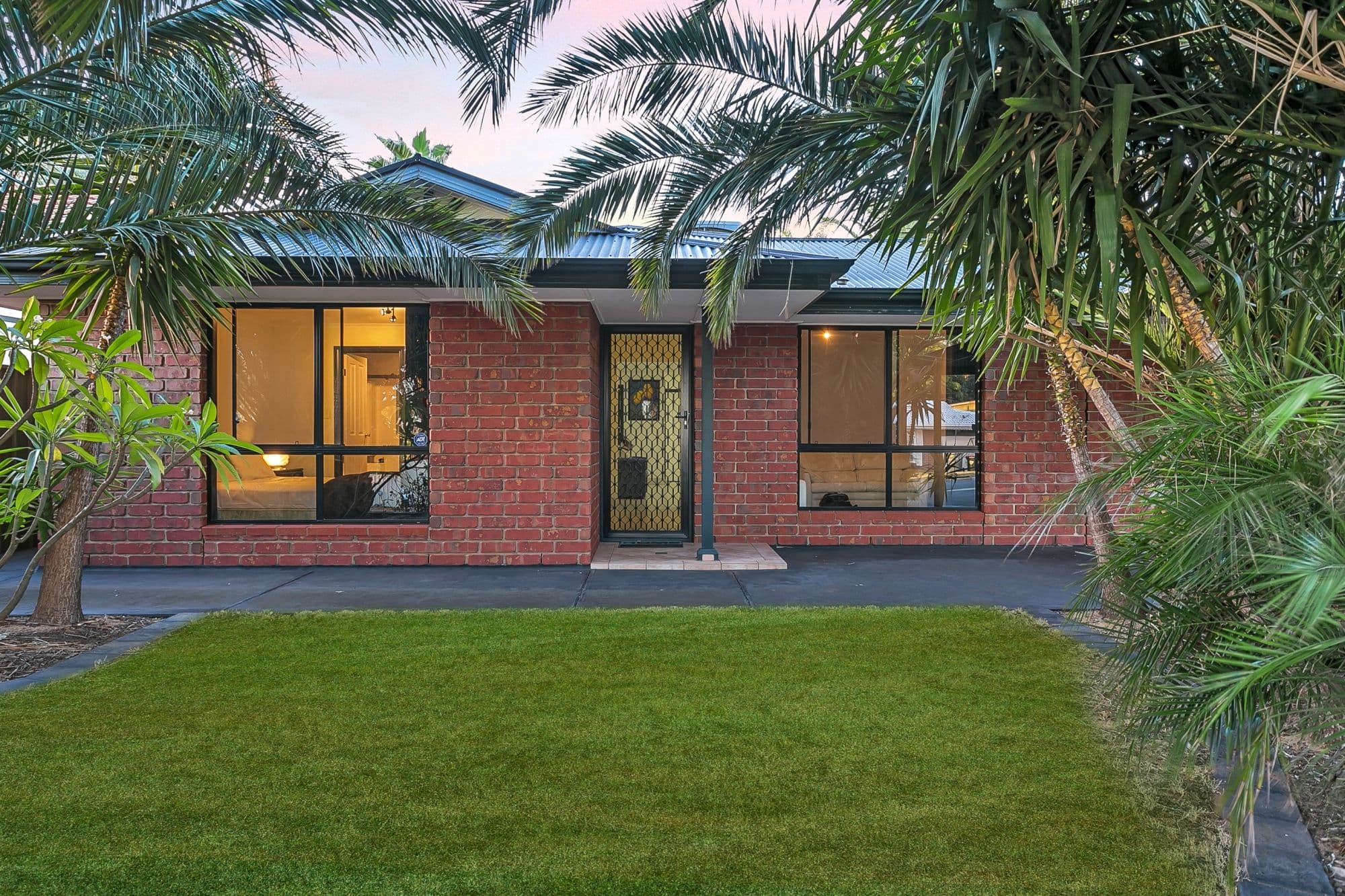 19 Candover Crescent, Huntfield Heights SA 5163, Huntfield Heights - Image 1