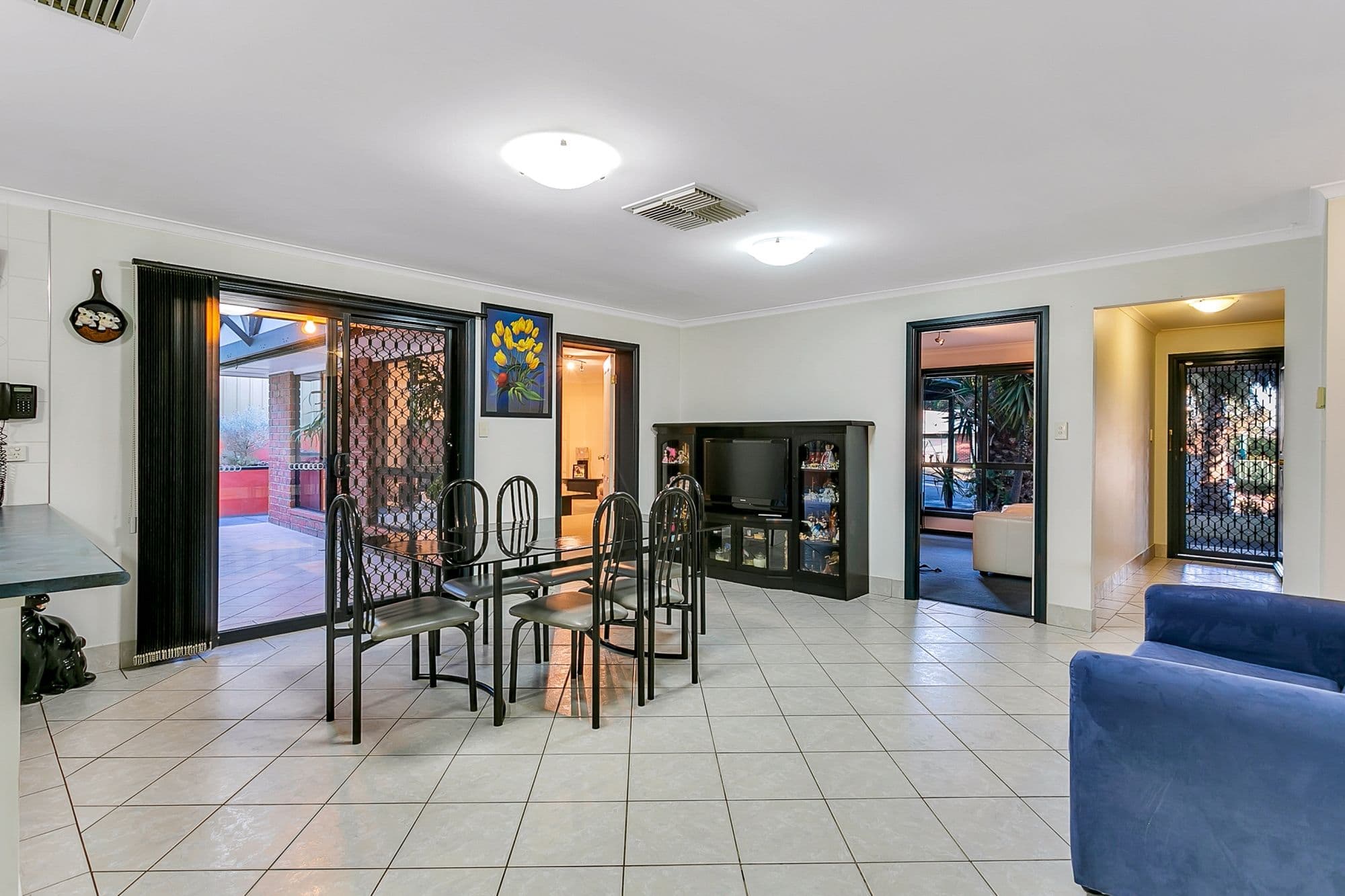19 Candover Crescent, Huntfield Heights SA 5163, Huntfield Heights - Thumbnail 5