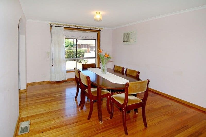 67 McLaughlin Crescent, MILL PARK VIC 3082, Mill Park - Thumbnail 4