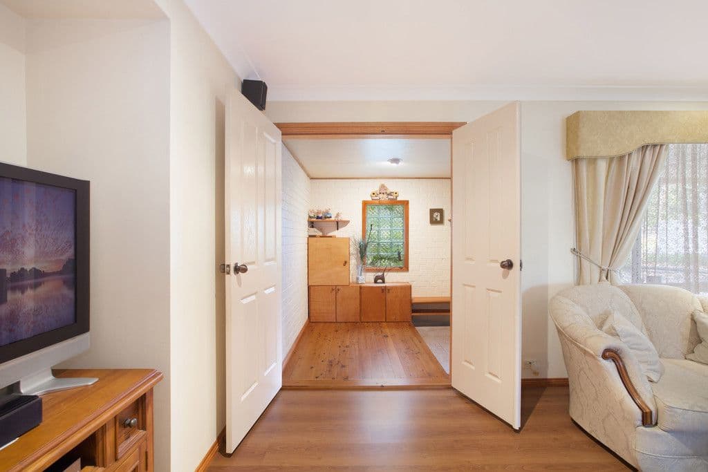 2 Glade Court, Glenning Valley - Thumbnail 5