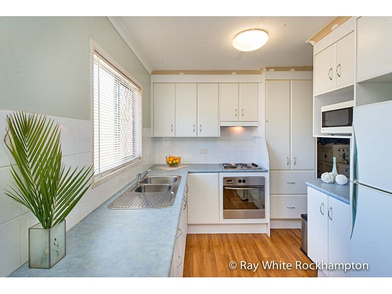 130 Pierce Street, KOONGAL QLD 4701, Koongal - Thumbnail 4