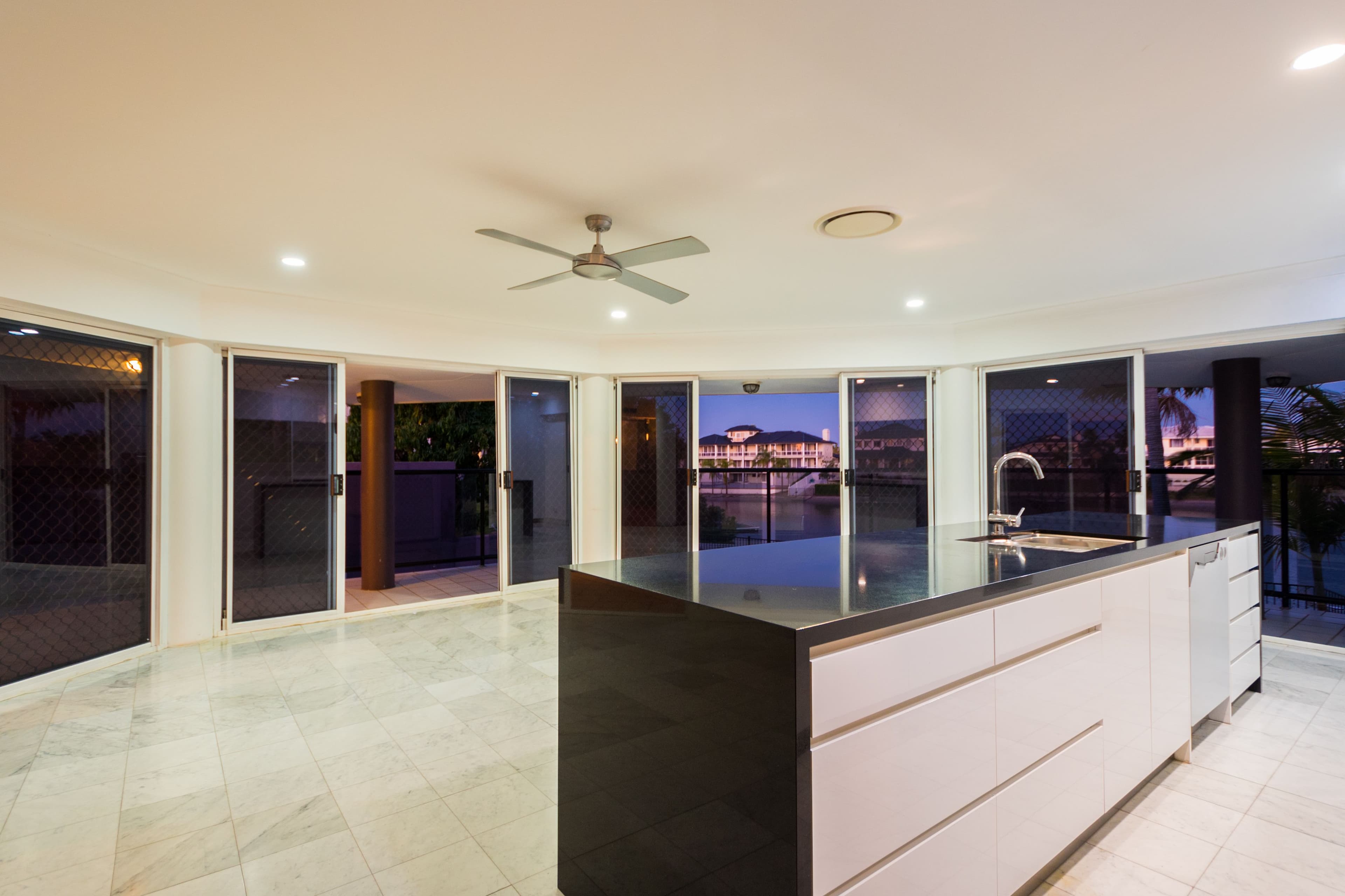 50 Edinburgh Road, Benowa Waters QLD 4217, Benowa - Thumbnail 7