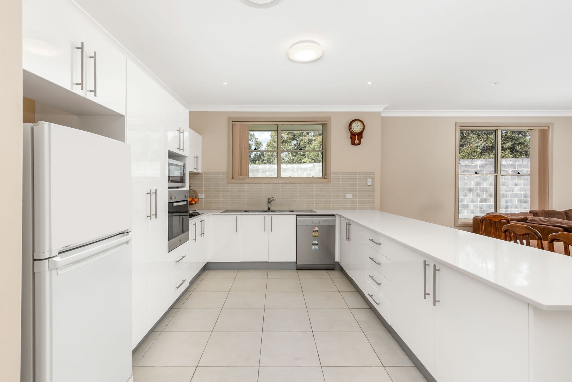 44 Vlatko Drive, West Hoxton NSW 2171, West Hoxton - Thumbnail 3