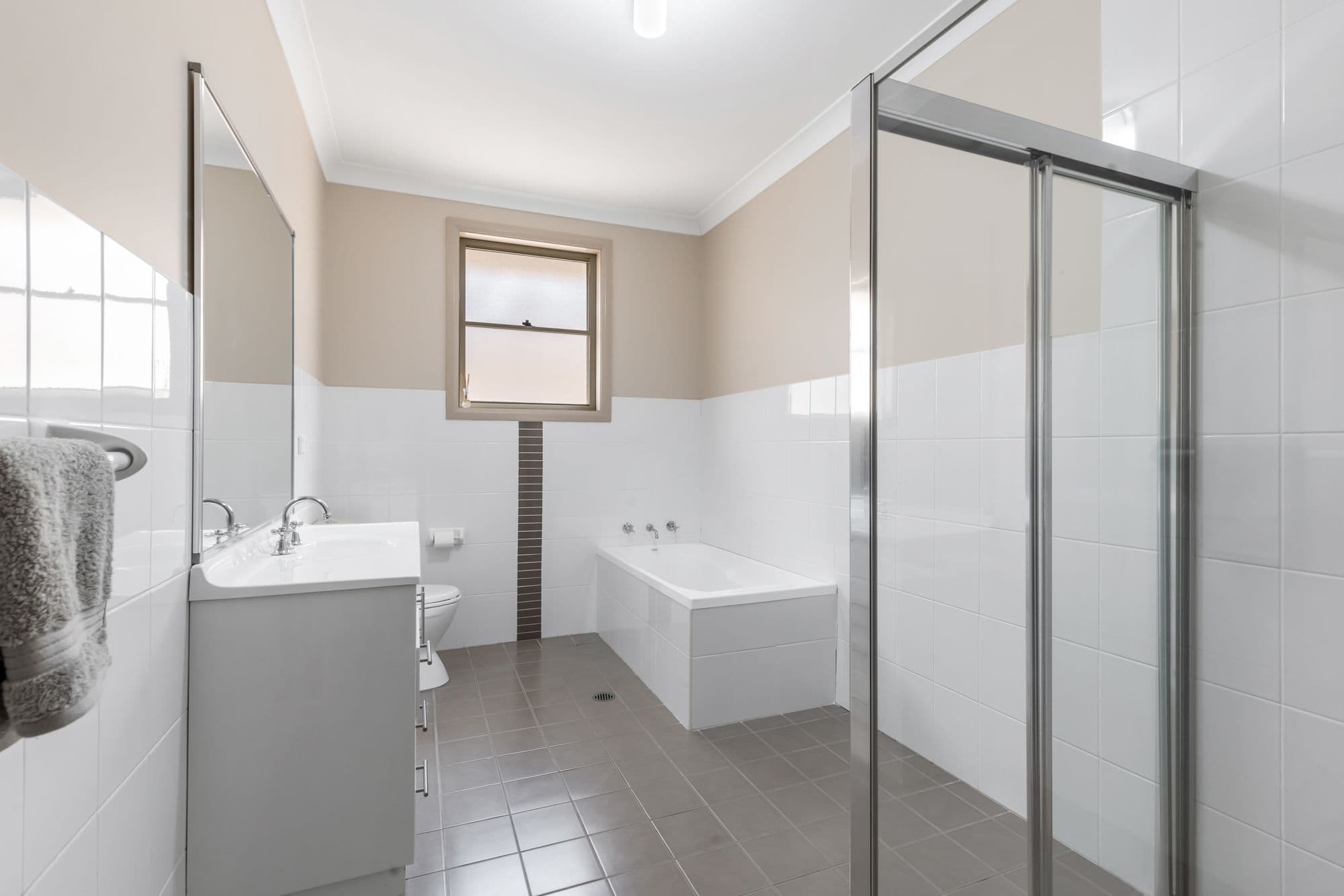 44 Vlatko Drive, West Hoxton NSW 2171, West Hoxton - Thumbnail 8