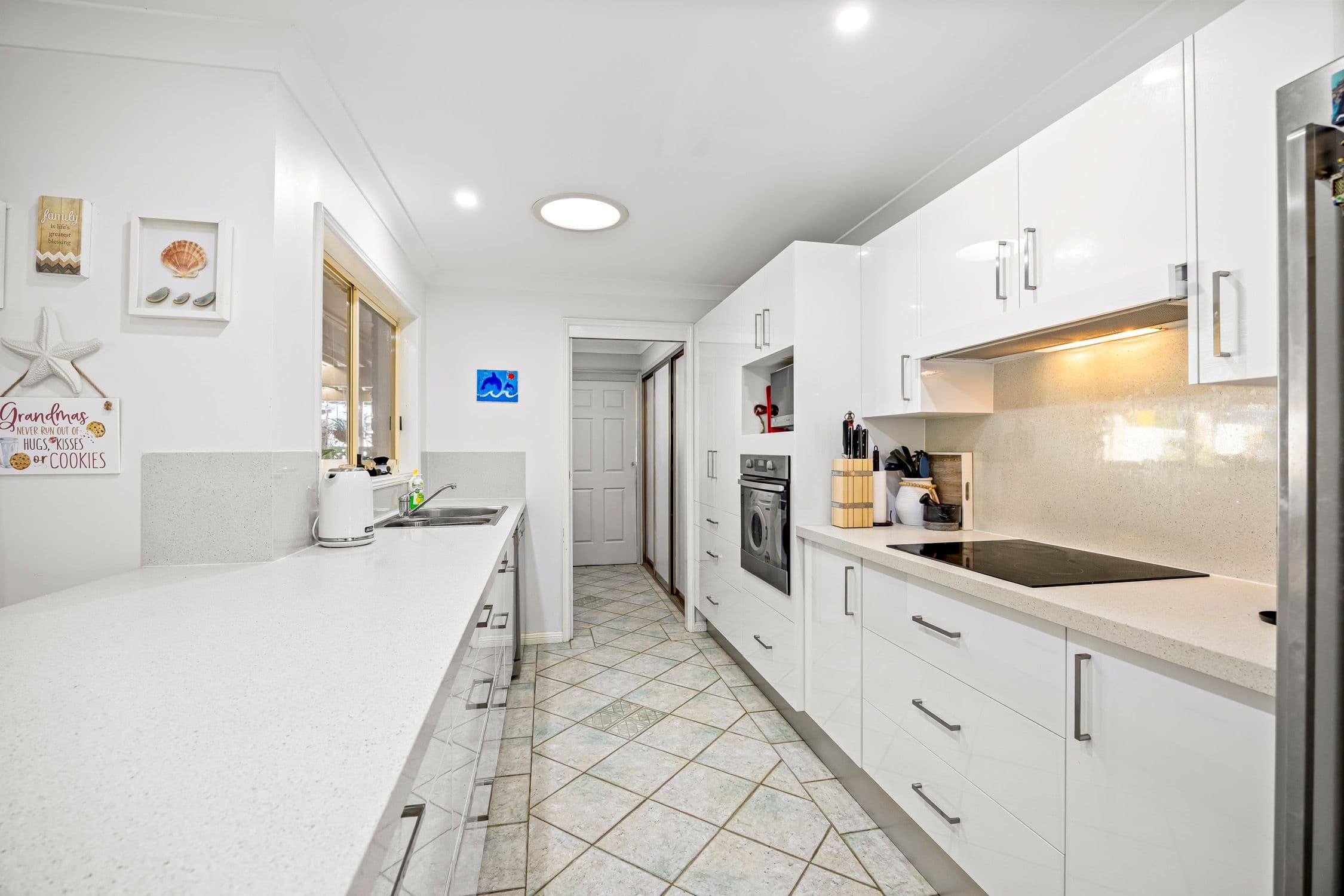57 Macquarie Road, Fennell Bay NSW 2283, Fennell Bay - Thumbnail 3