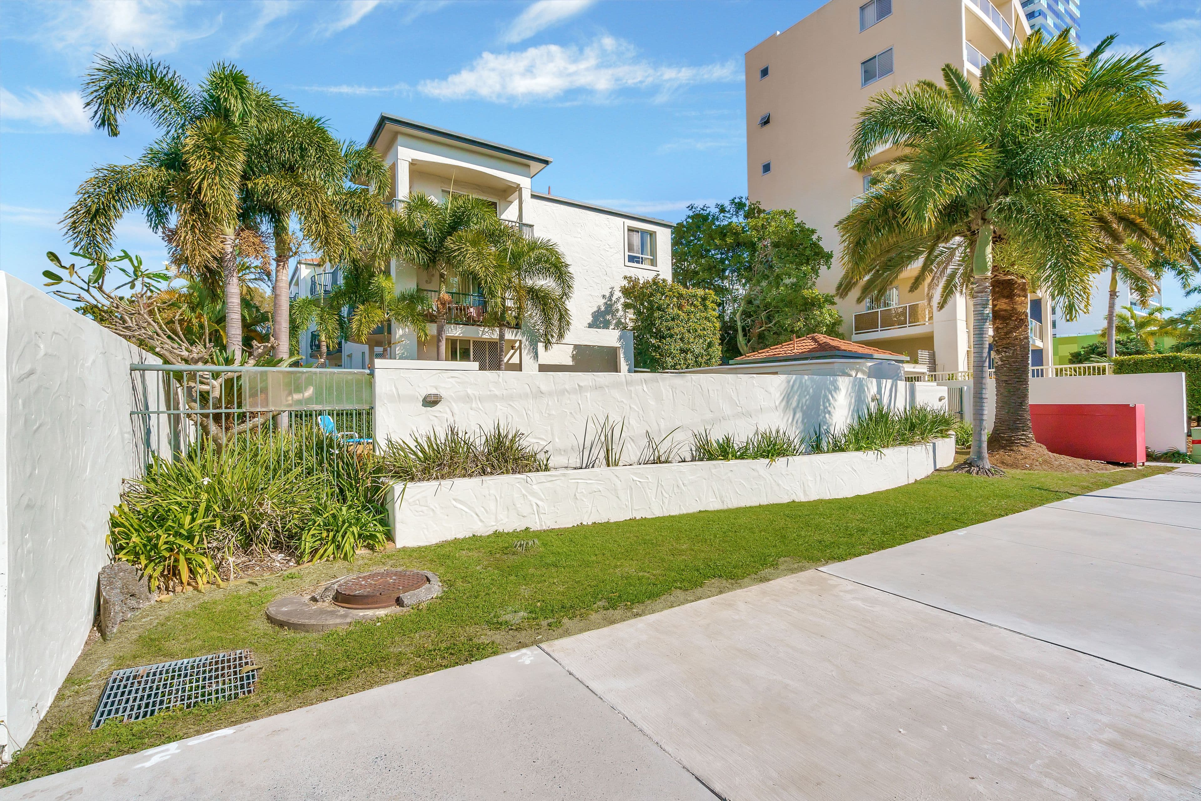 3 Norman Street, Southport QLD 4215, Southport - Thumbnail 2