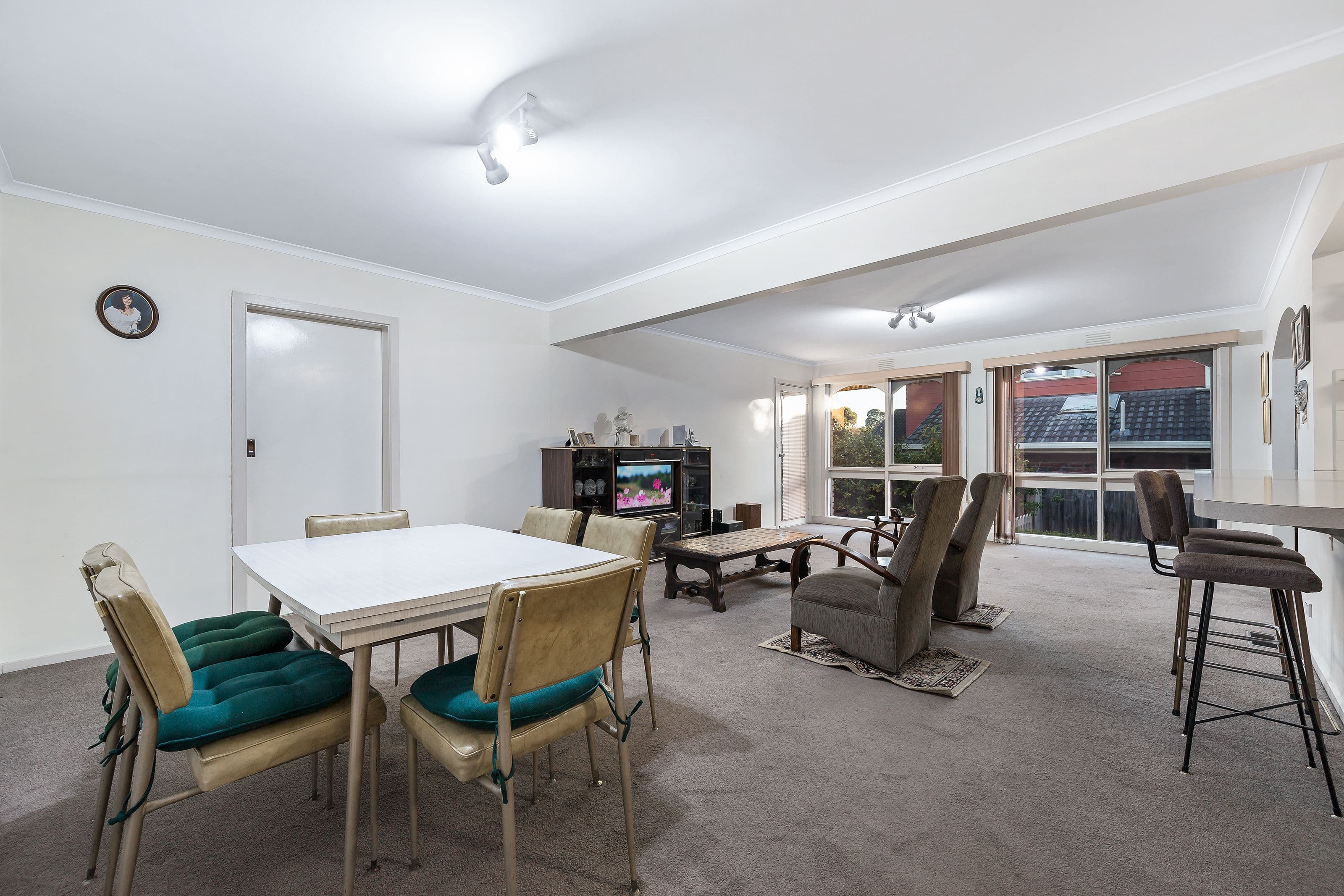 4 Crusader Crescent, Glen Waverley VIC 3150, Glen Waverley - Thumbnail 5