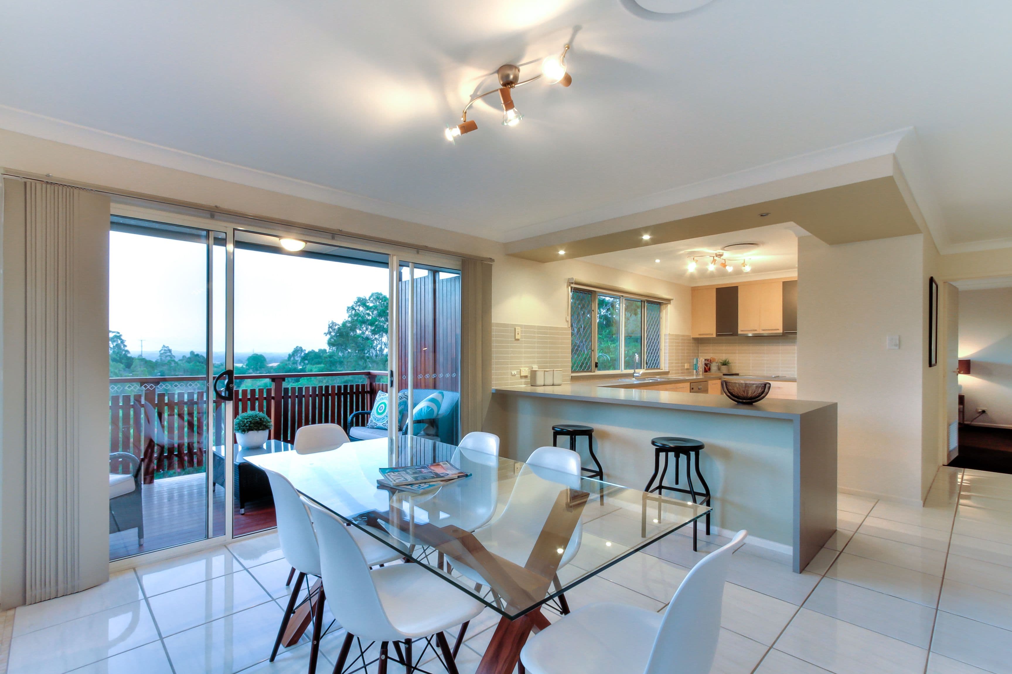 19 Valerie Close, Edens Landing QLD 4207, Edens Landing - Thumbnail 3