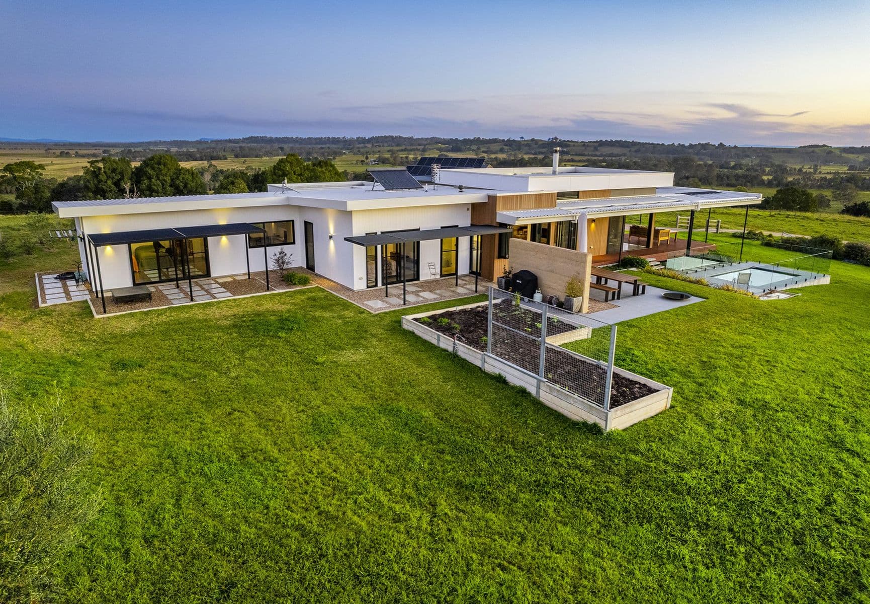 326 River Bank Road, Monaltrie - Thumbnail 5