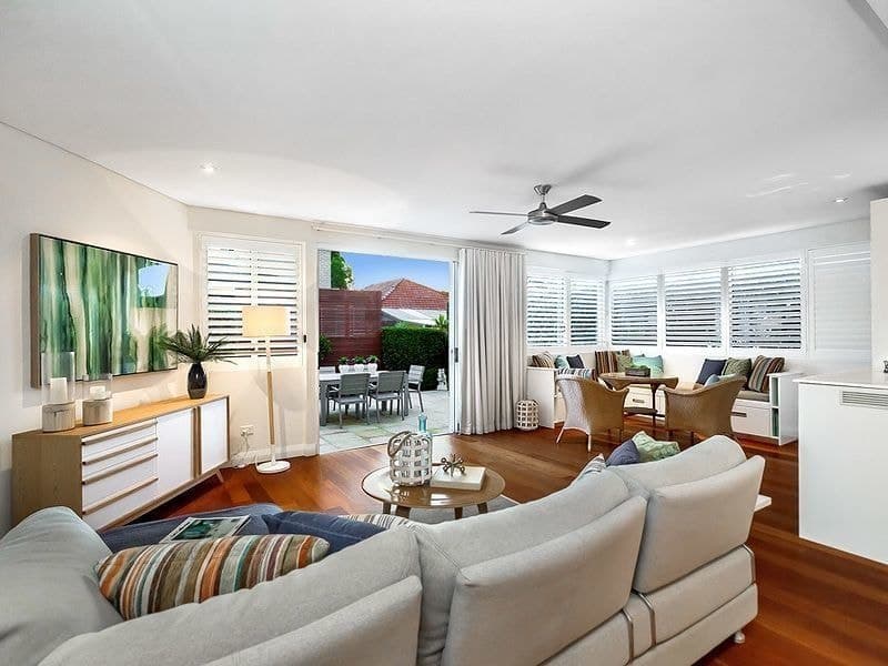 27 Duke Avenue, Rodd Point - Thumbnail 2