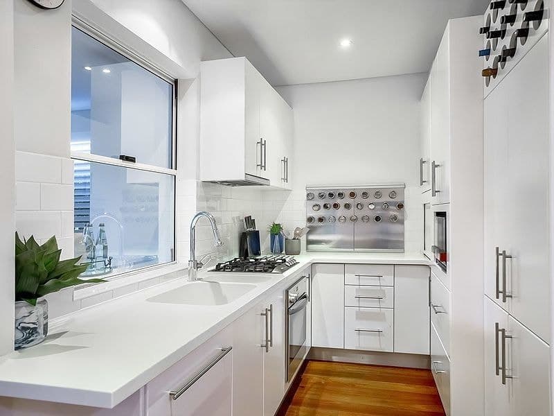 27 Duke Avenue, Rodd Point - Thumbnail 4