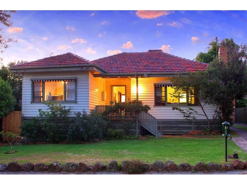 11 Peters Street, WATSONIA VIC 3087, Watsonia - Image 1