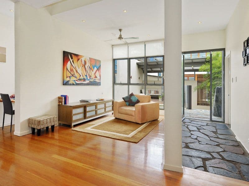 154 SYDNEY Street, NEW FARM QLD 4005, New Farm - Thumbnail 2