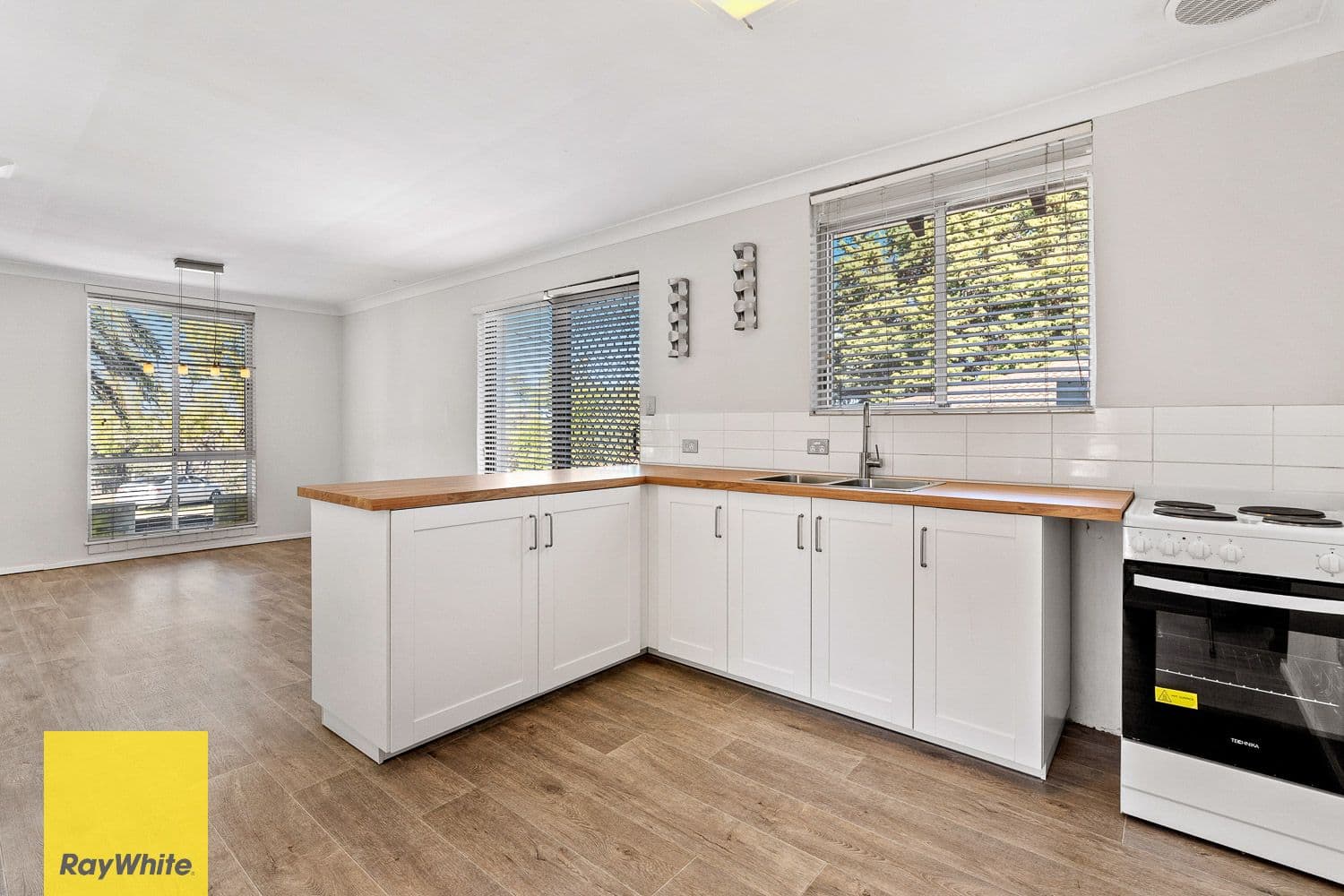 59 Waddington Crescent, Koondoola WA 6064, Koondoola - Thumbnail 7