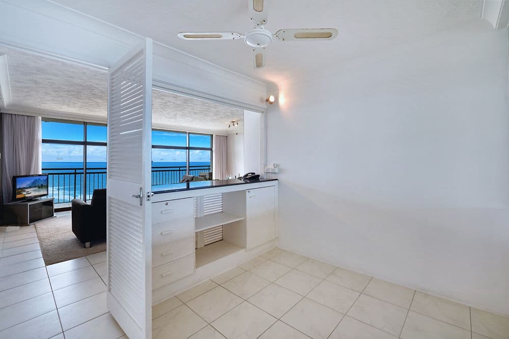 4 Old Burleigh Road, SURFERS PARADISE QLD 4217, Surfers Paradise - Thumbnail 8