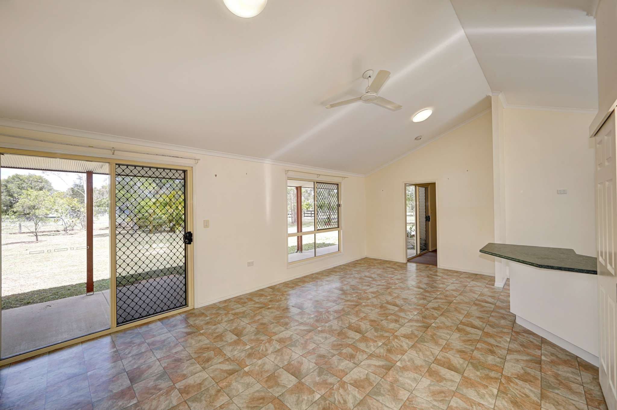 36 Pharlap Parade, Branyan QLD 4670, Branyan - Thumbnail 5