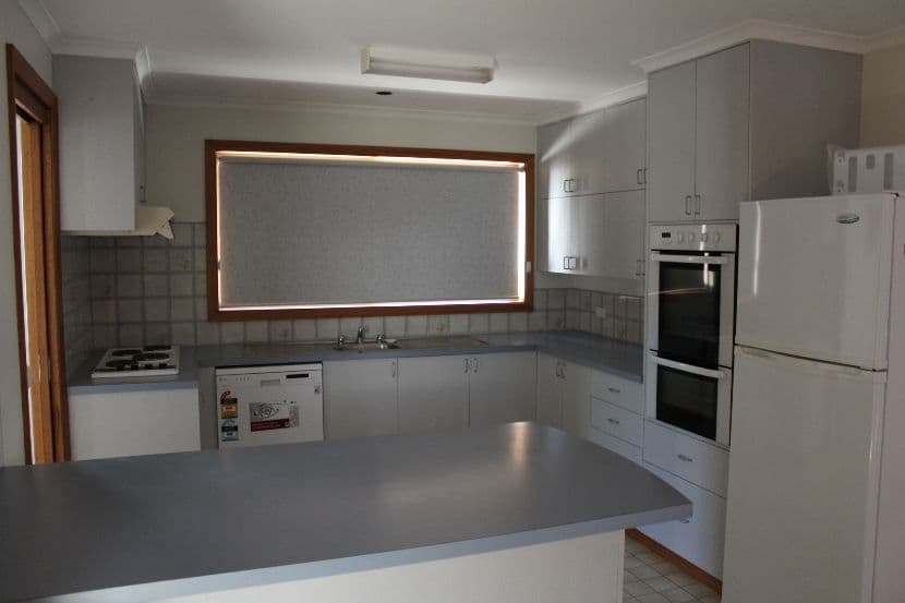 1 Chamberlain Court, HAMILTON VIC 3300, Hamilton - Thumbnail 3