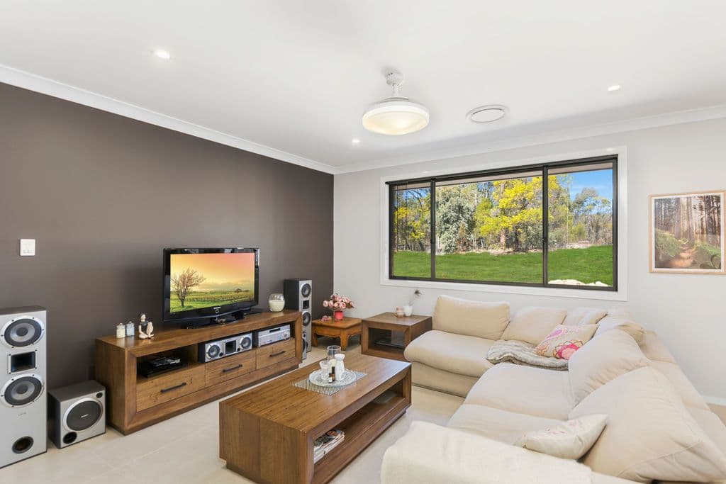 27 Government Road, Yerrinbool - Thumbnail 5