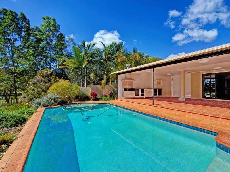26 Hazel Court, ARUNDEL QLD 4214, Arundel - Thumbnail 6