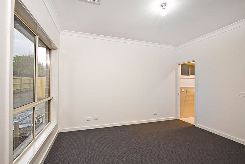 31 Wheeler Street, ORMOND VIC 3204, Ormond - Thumbnail 5