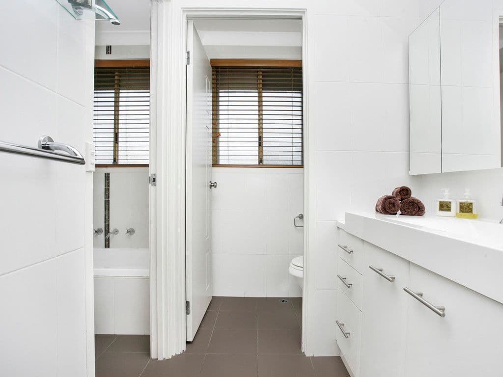 25 Wylde Crescent, Abbotsbury - Thumbnail 6