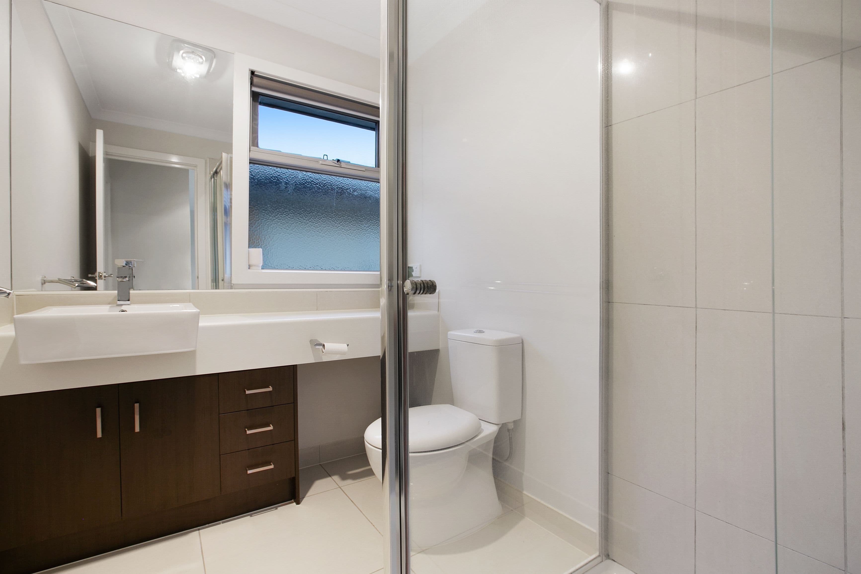 4 Leamington Street, Reservoir VIC 3073, Reservoir - Thumbnail 7