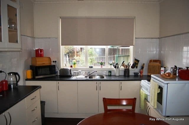 10 Gunson Street, PORT AUGUSTA SA 5700, Port Augusta - Thumbnail 8