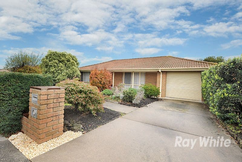 5 Lexcen Close, BERWICK VIC 3806, Berwick - Image 1