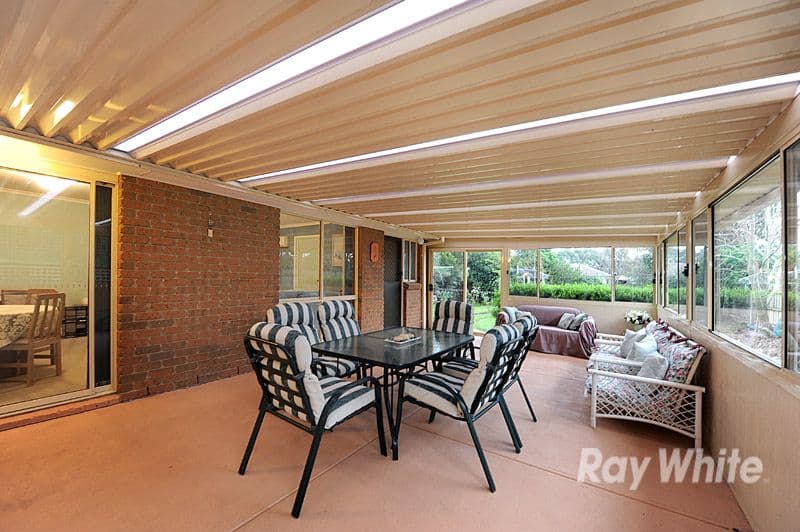 5 Lexcen Close, BERWICK VIC 3806, Berwick - Thumbnail 3