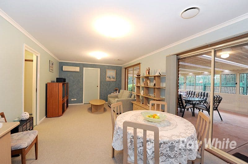 5 Lexcen Close, BERWICK VIC 3806, Berwick - Thumbnail 6